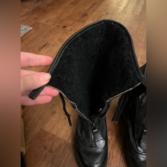 Burberry Winter Boots Sz 6 ✨Like New Condition✨ - Picture 4 of 9